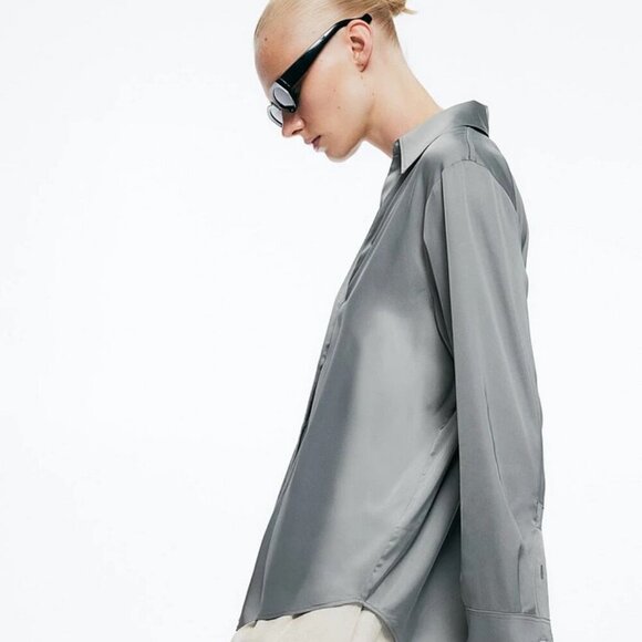 H&M Silky Khaki Button Down - Picture 1 of 13
